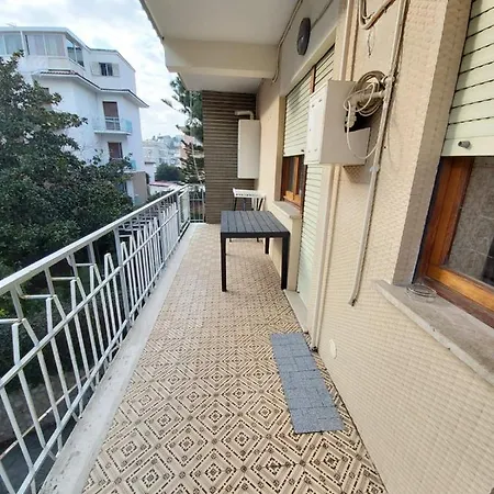 Spiaggia Art House Apartment *